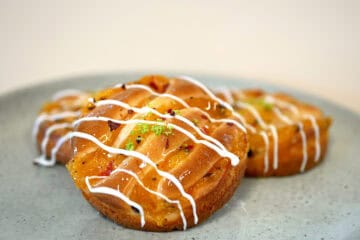 Hot Tropical Cake Mango Passion Chili